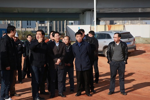 副市長宋鈾一行調(diào)研我司昌南大道、洪都大道快速路改造項目